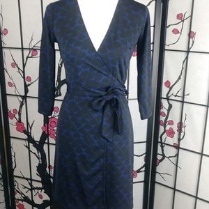 NWT Ann Taylor Geometric Print Wrap Dress Blue Black Size 0P